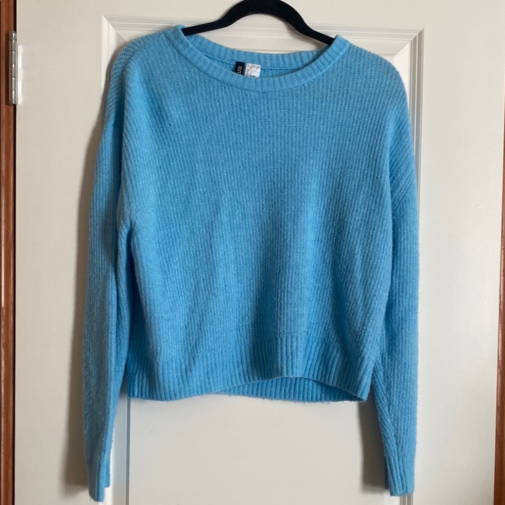 H&M Divided blue sweater